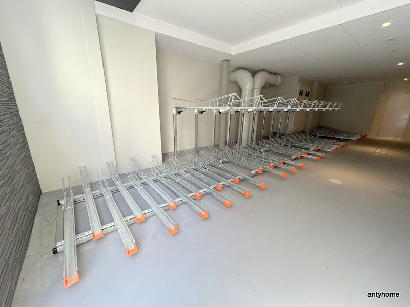 ミラージュパレス本町Depart　仲介手数料無料の駐車場