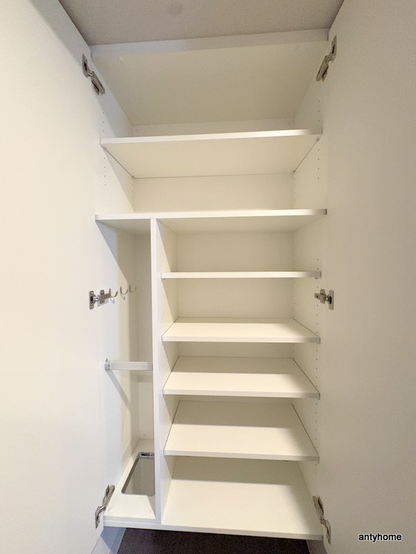 ミラージュパレス本町Depart　仲介手数料無料の収納