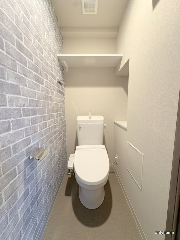 ミラージュパレス本町Depart　仲介手数料無料のトイレ