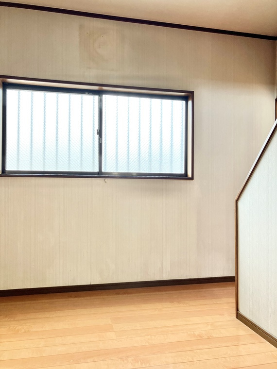 御蔵戸建のロビー