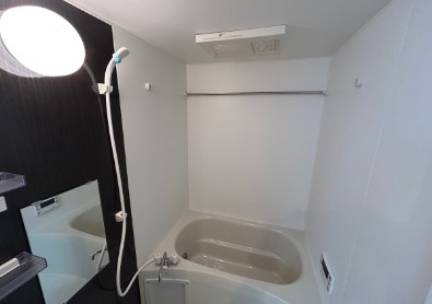 レオ四拾八番館の浴室|他部屋参考写真