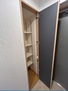 レオ四拾八番館の収納|他部屋参考写真