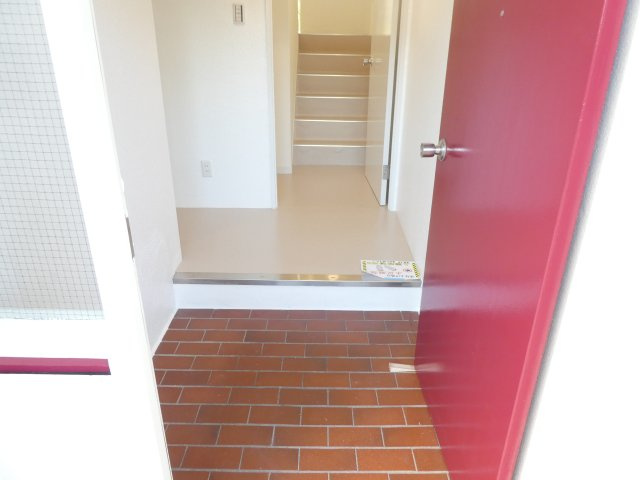 中州テラスハウスの玄関