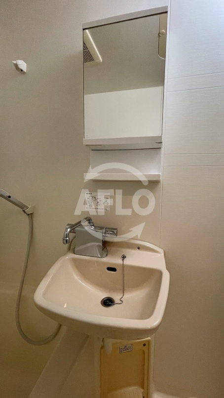 アパルト松崎の洗面所|アパルト松崎　洗面台