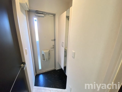 【玄関】 | カーサフェリオ南佐古