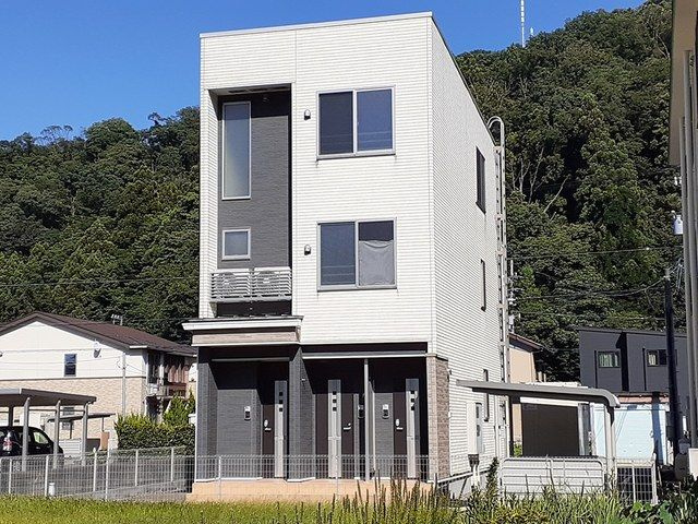 メロー　ウィング