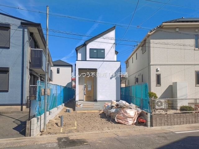 大当郎5期4棟の前面道路含む現地写真