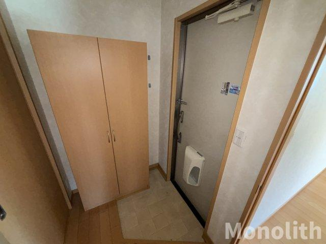 アバンミモザABの玄関