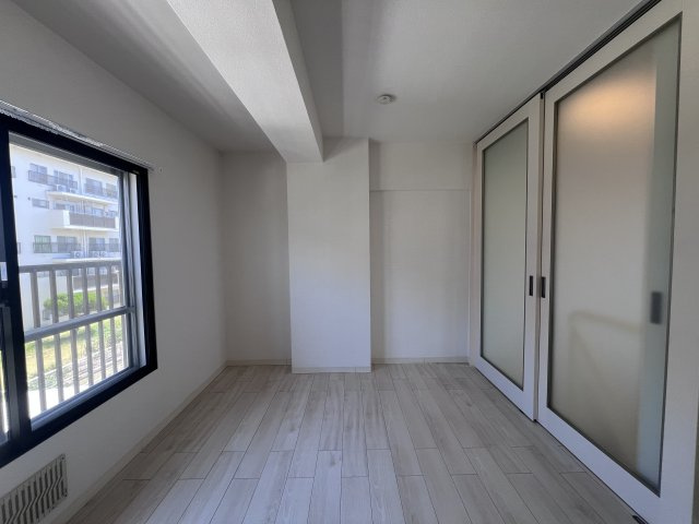 松が丘住宅14号棟の洋室