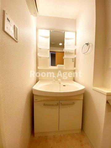 プラウランド堀田の洗面所