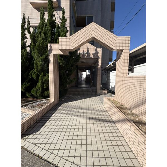 【エントランス】 | シャインビル