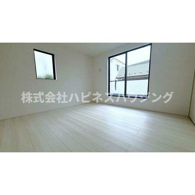 リナージュＬ　松戸市八ケ崎２３－２期のバルコニー