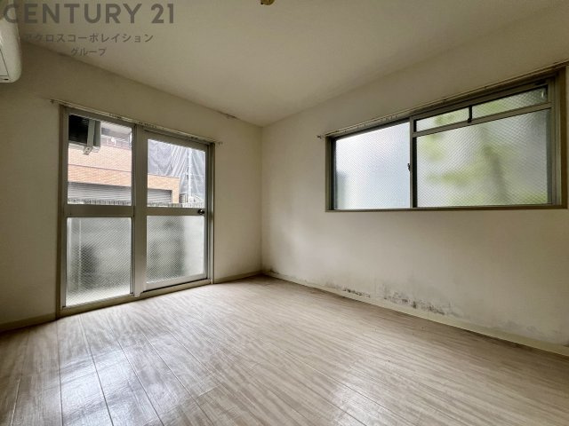２面採光の明るいお部屋です！