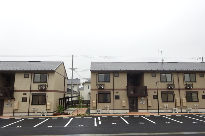 グランマーレ　Hの駐車場|駐車場があります