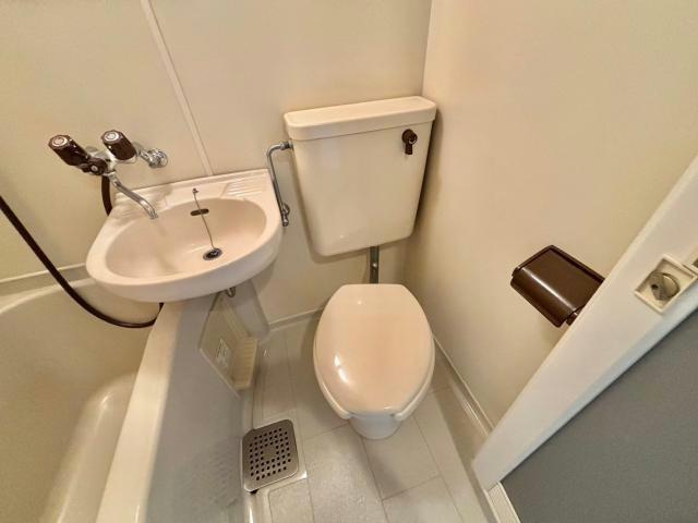 ヴァンヴェール宮西のトイレ
