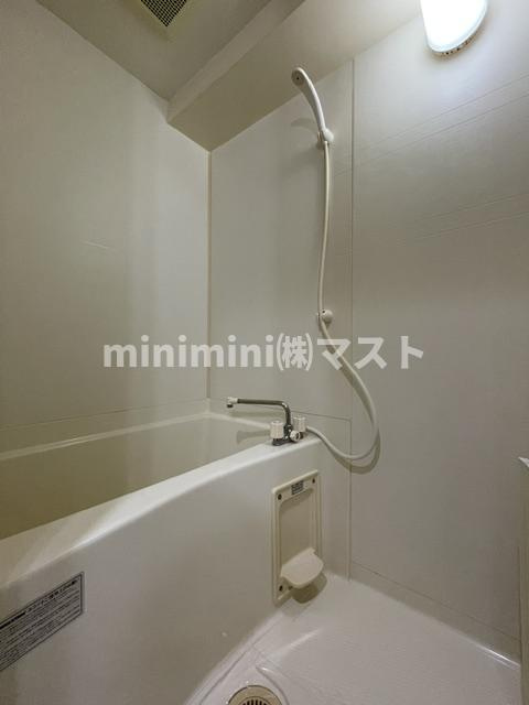 MIYO87天下茶屋の浴室