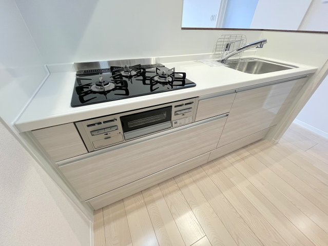 ルリエ府中レジデンスのキッチン