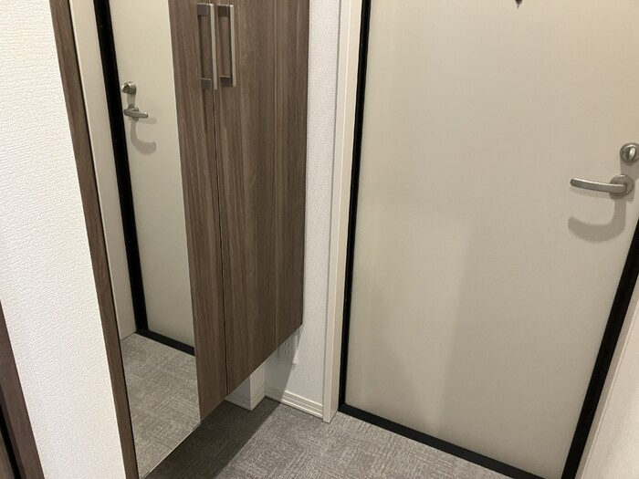 D-ROOM引水の玄関