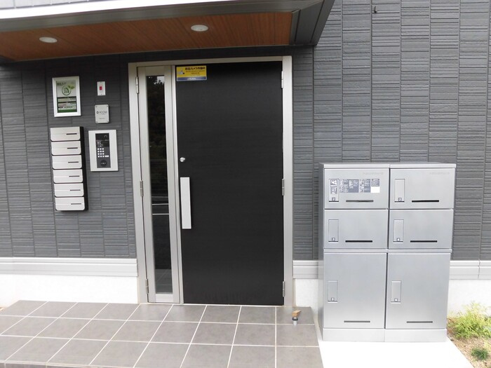 D-ROOM引水のエントランス