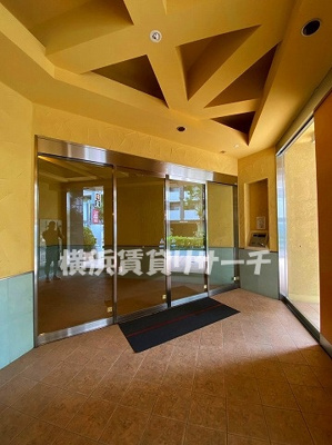 【エントランス】 | レグラス新横浜駅前