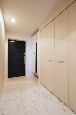 【玄関】 | ソシアルーチェ