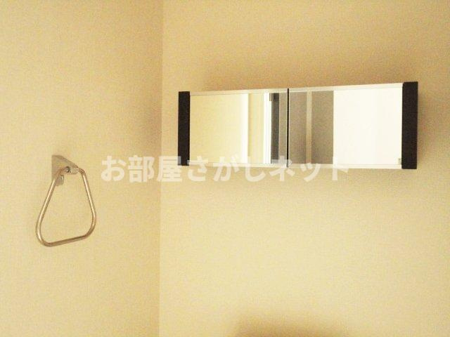 サンフォレスタ２番館【おとり物件なし】#学生・社会人にオススメ！初期費用分割払いOK！の収納|ＷＣ収納