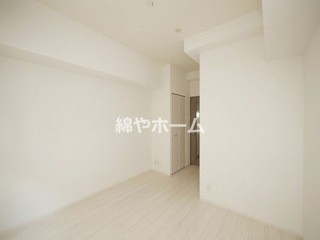 エスリード大阪城南グランデュクスの洋室|明るい洋室です