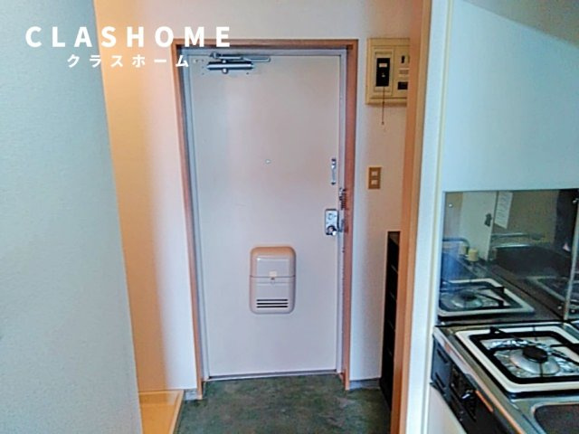 アオヤマハウス　　 刈谷市近郊の賃貸はクラスホーム刈谷店の玄関|同物件の別部屋になります。