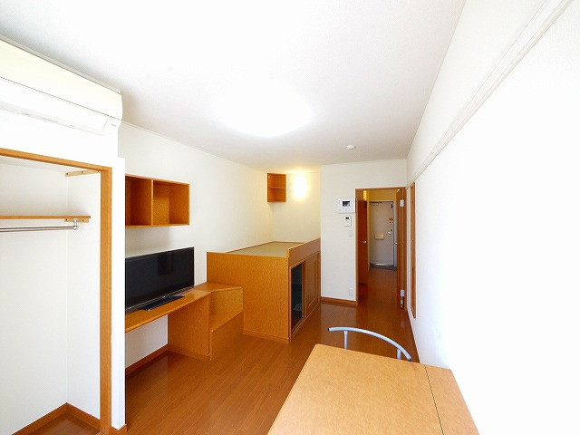 レオパレス大徳Ｃの洋室|広々とした洋室です