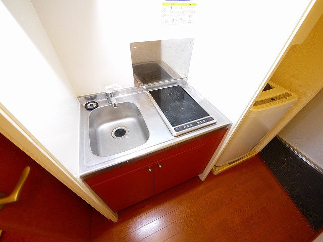 レオパレス大徳Ｃのキッチン|使いやすいキッチンです