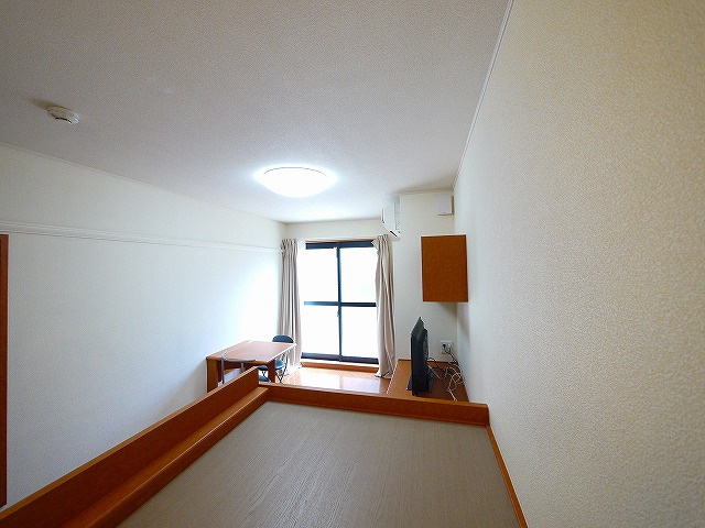 レオパレス大徳Ｃの洋室|スタンダードな洋室です