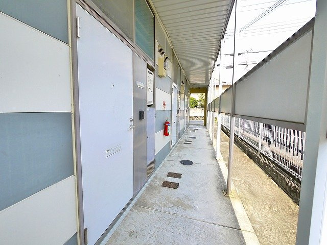 レオパレス奈良東のその他共用部分|共用廊下です