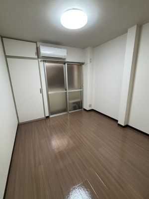 【洋室】 | メゾンまどか