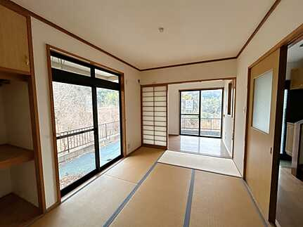 安佐北区口田南９丁目の洋室