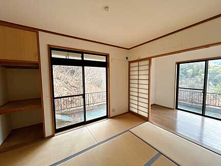 安佐北区口田南９丁目の洋室