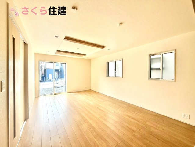 ブルーミングガーデン住吉町　2号棟の内観：施工例|同社施工物件の写真です。おしゃれなオープンサニタリー