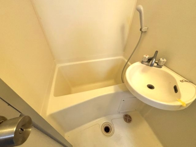 三景マンションの浴室