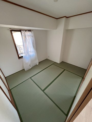 ブリックブロックの和室