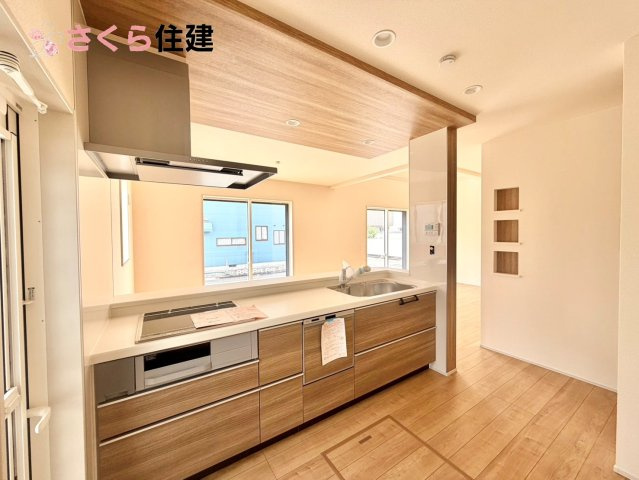 ブルーミングガーデン住吉町　4号棟の内観：施工例|同社施工物件の写真です。モニタ付きインターホンで防犯面もしっかり安心♪								
