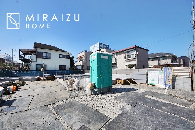 【周辺】 | 青く澄み渡った綺麗な空と、陽の光をたっぷりと受ける、そんな新築住宅で新生活をスタートしてみませんか？見学・ご相談等、ミライズホーム(株)までお気軽にご連絡下さい♪