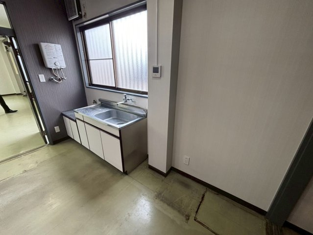 欠町字広見西通貸店舗・事務所のキッチン