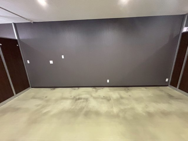 欠町字広見西通貸店舗・事務所の内装