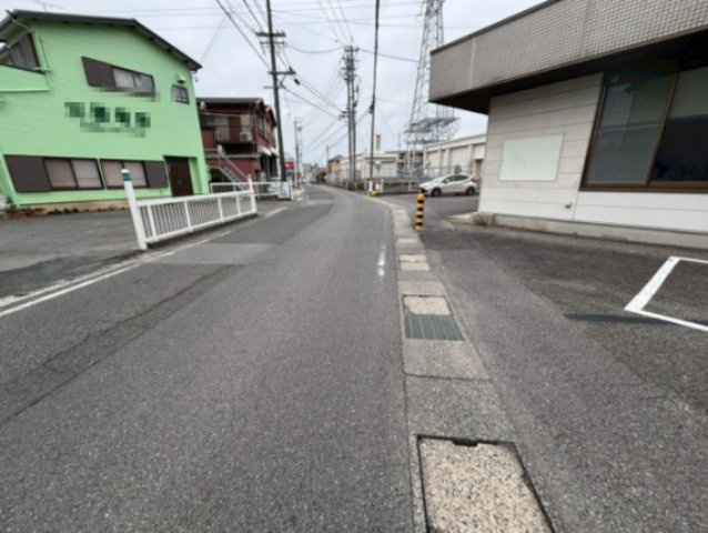 欠町字広見西通貸店舗・事務所の周辺