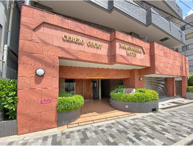 大阪市北区　オーナーチェンジマンション「南森町駅徒歩8分」「5路線アクセス」「北区アドレス」の外観