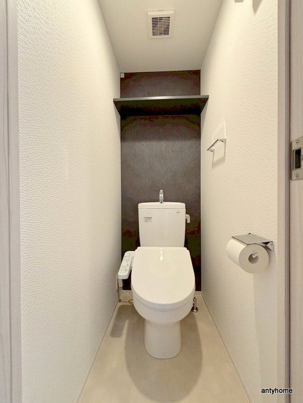 S-RESIDENCE堺筋本町Deux　仲介手数料無料のトイレ