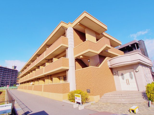 プラシードレジデンス