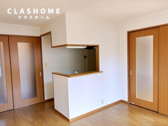 サンビレッヂさくら　B　　刈谷市近郊の賃貸はクラスホームの居間・リビング|同物件の別部屋になります。