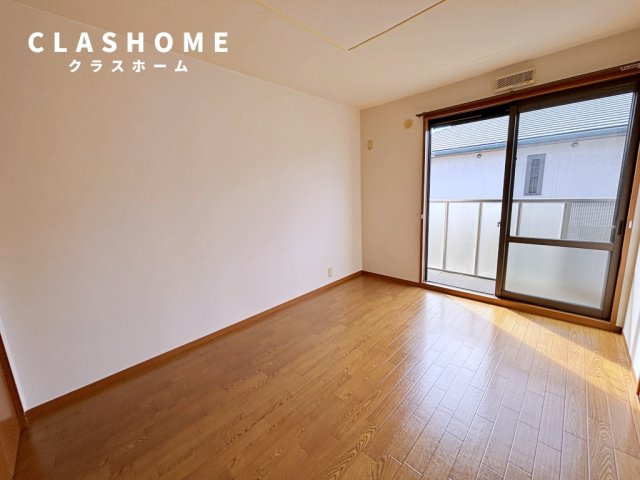 サンビレッヂさくら　B　　刈谷市近郊の賃貸はクラスホームの居間・リビング|同物件の別部屋になります。