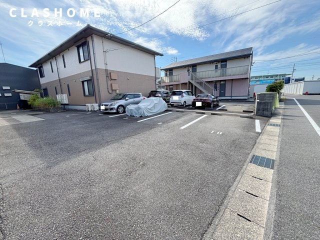 サンビレッヂさくら　B　　刈谷市近郊の賃貸はクラスホームの駐車場