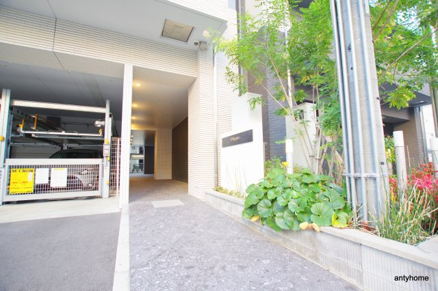Fortuney江坂Ⅰ　仲介手数料無料のエントランス